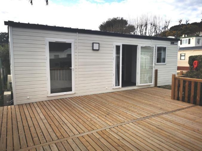 Mobil Home Neuf Camping L Ile Dor Plage St Raphael Avec Piscine Saint-Raphael  Bagian luar foto